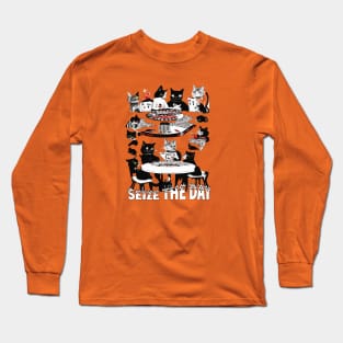 kitten seize the day design Long Sleeve T-Shirt